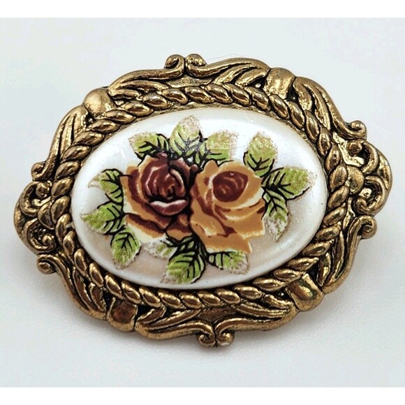 Vintage Estate Cameo Style Cottagecore C-Clasp Floral Transfer Oval Pin Brooch - Picture 4 of 8